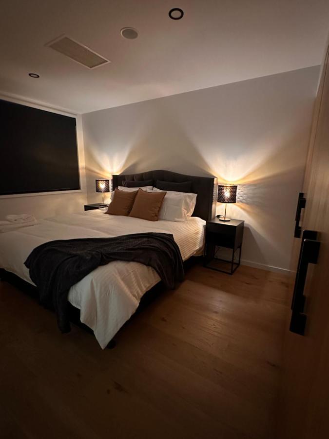Palko - Luxury In The City Canberra Bagian luar foto