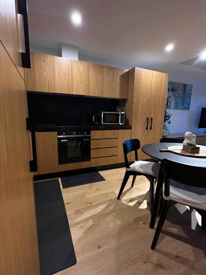 Palko - Luxury In The City Canberra Bagian luar foto