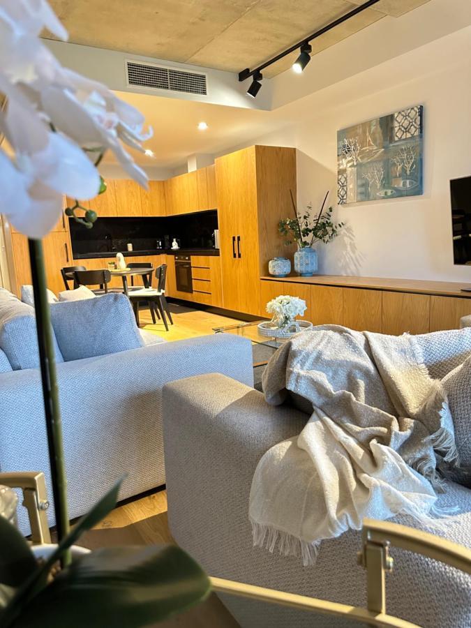 Palko - Luxury In The City Canberra Bagian luar foto