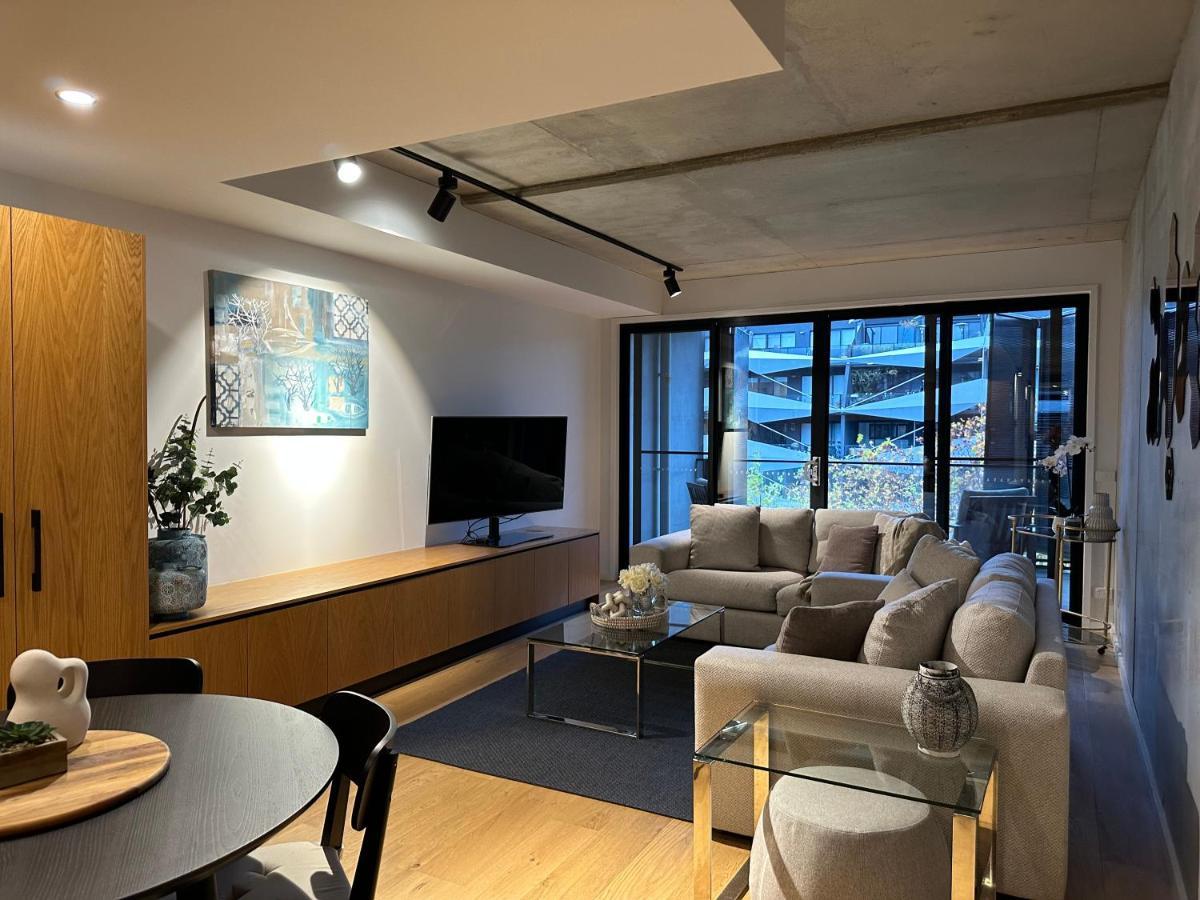 Palko - Luxury In The City Canberra Bagian luar foto