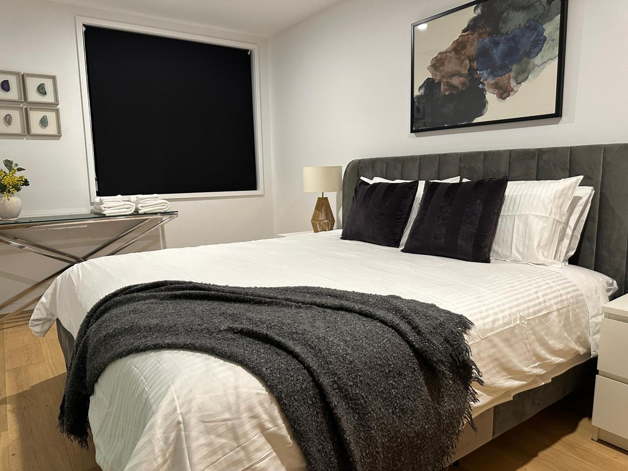 Palko - Luxury In The City Canberra Bagian luar foto