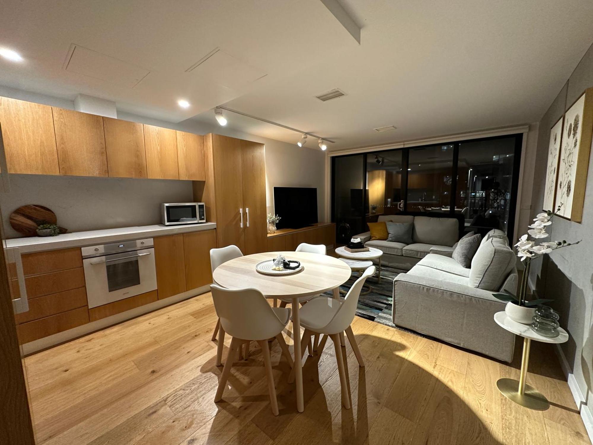 Palko - Luxury In The City Canberra Bagian luar foto