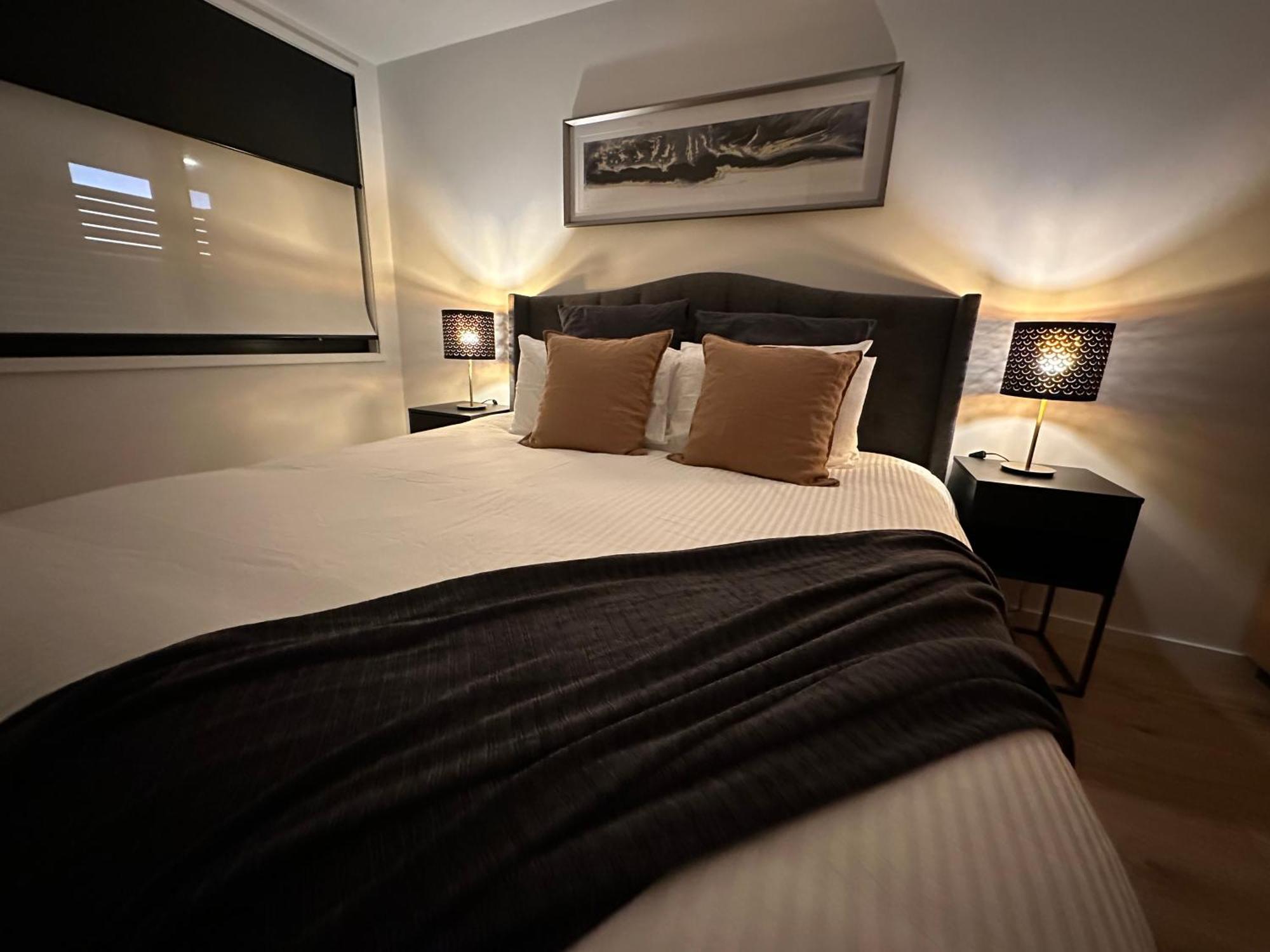 Palko - Luxury In The City Canberra Bagian luar foto
