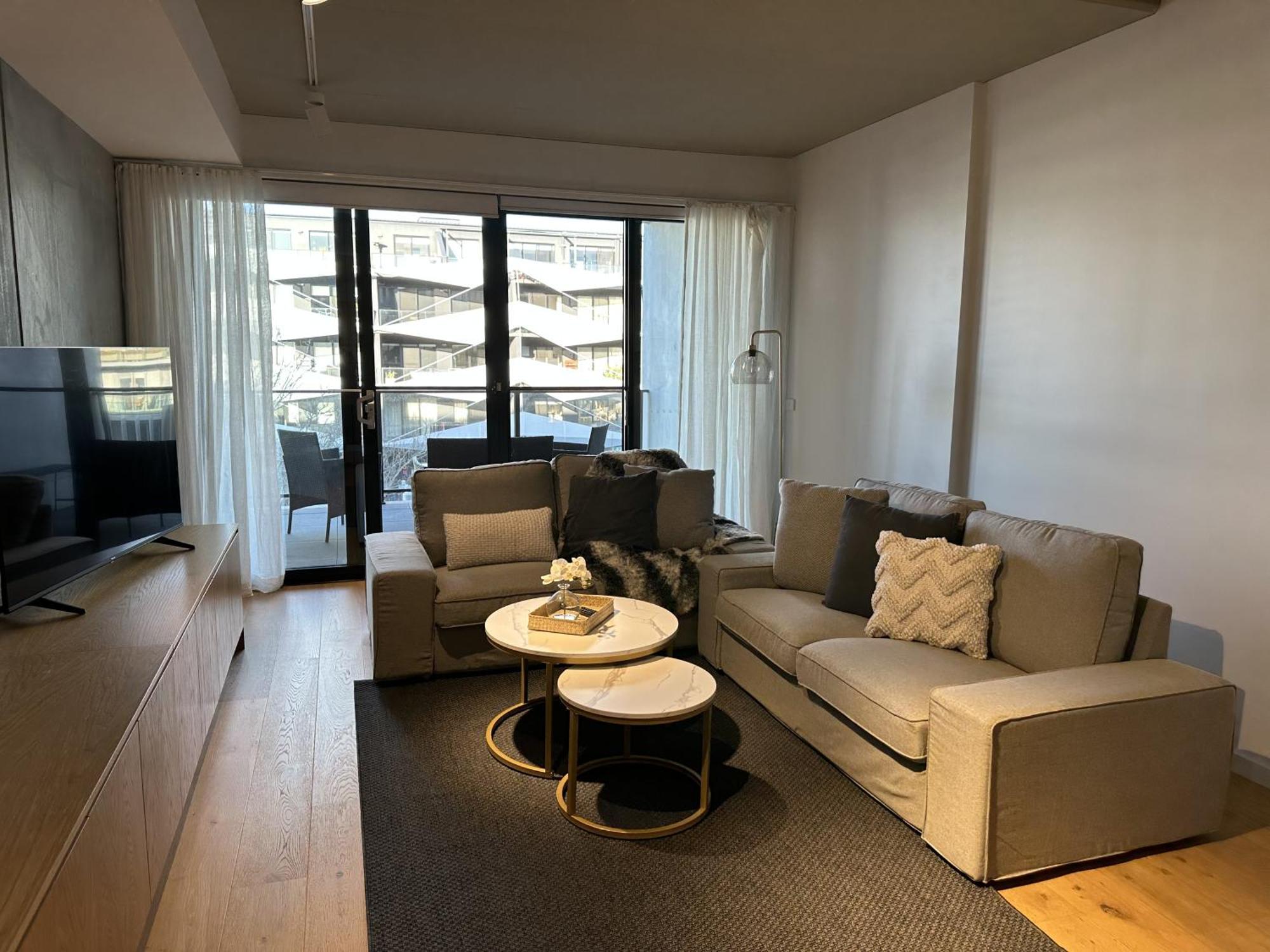 Palko - Luxury In The City Canberra Bagian luar foto